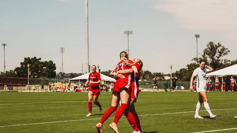 Powered by another two goals junior Ashleigh Williams and a clean sheet from goalie Madison...