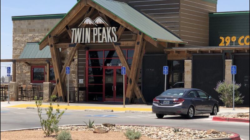 Twin Peaks Lubbock