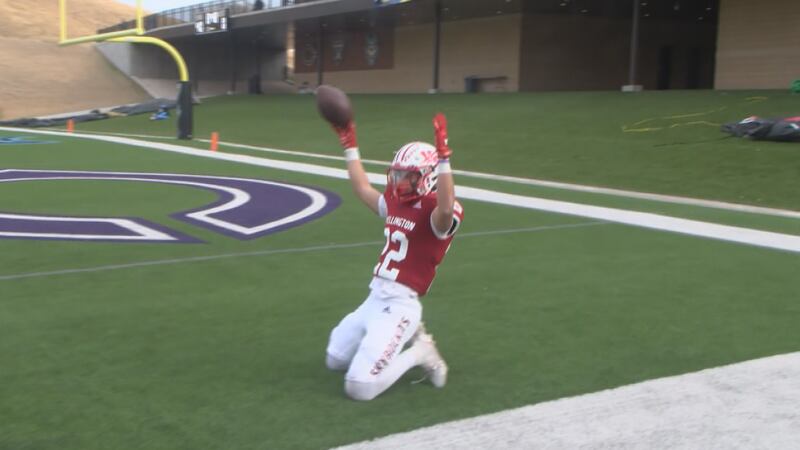Wellington's Noah Cantu celebrates touchdown run against Morton.