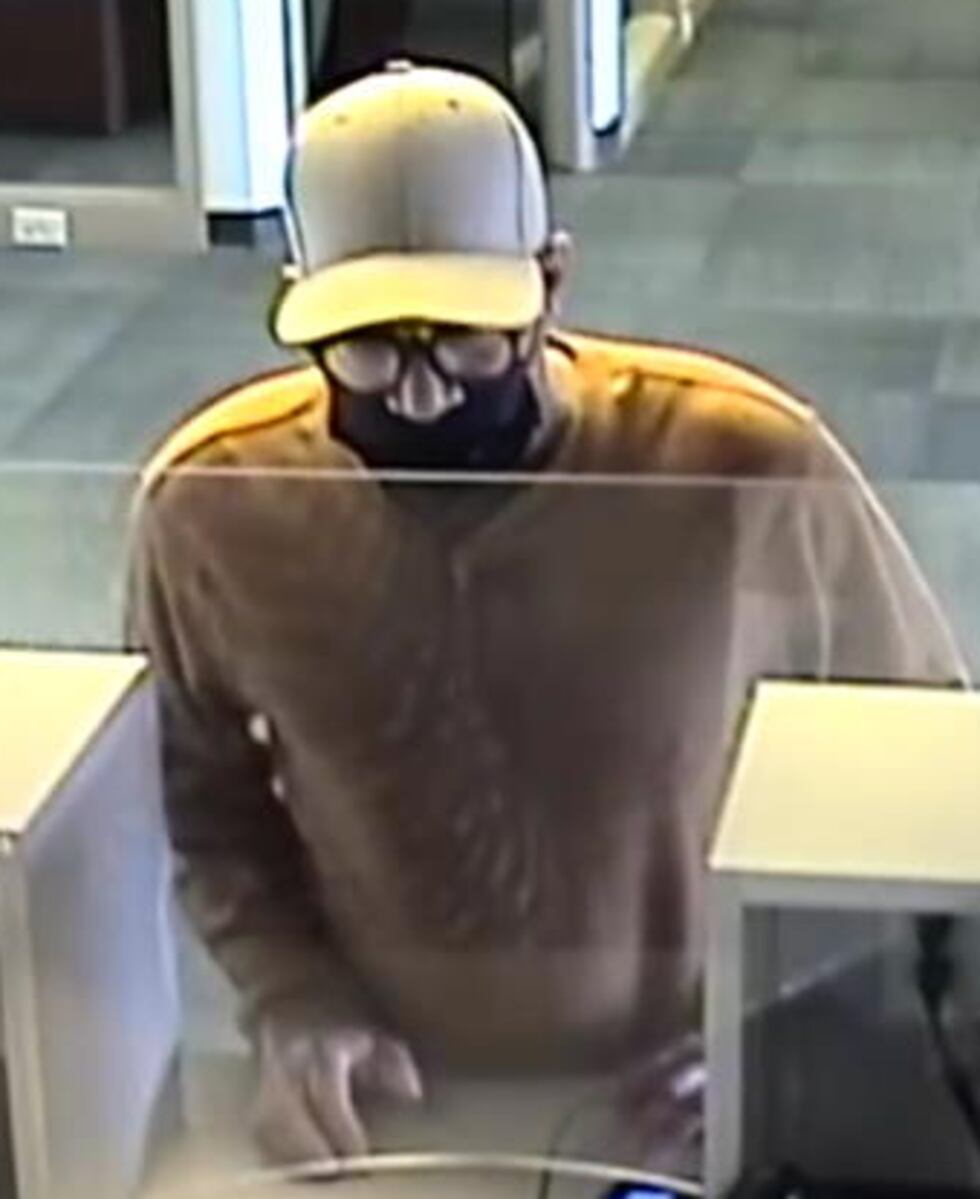 The FBI is working with Clovis police to investigate a bank robbery that happened on Friday...