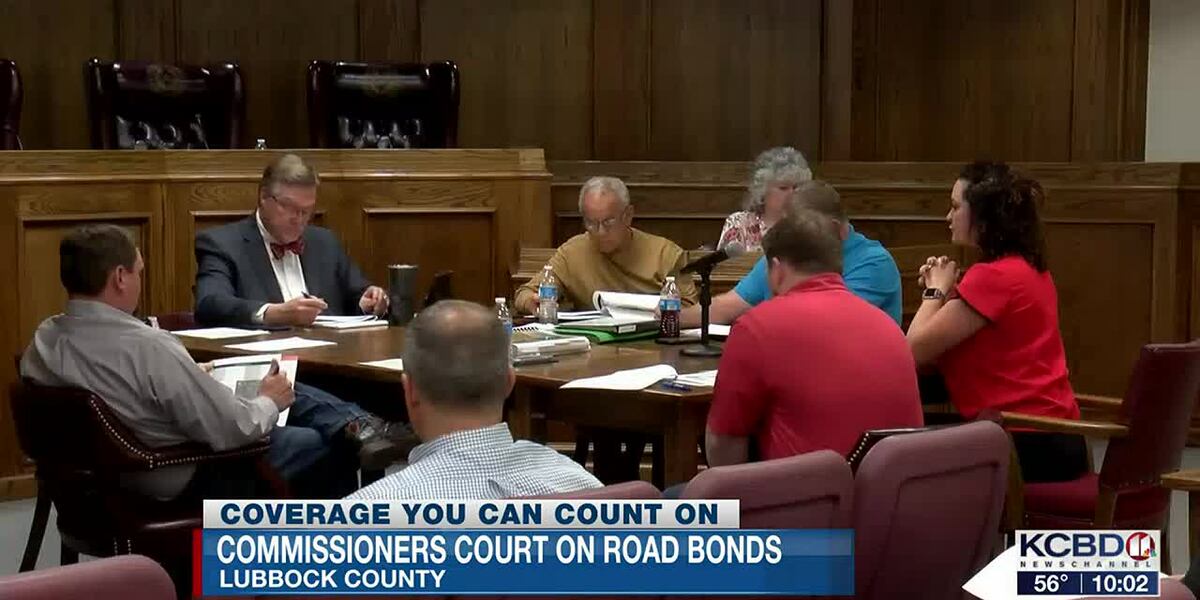 Lubbock Co Commissioners Court approves bids on road bond Lubbock Co Commissioners Court approves bids on road bond